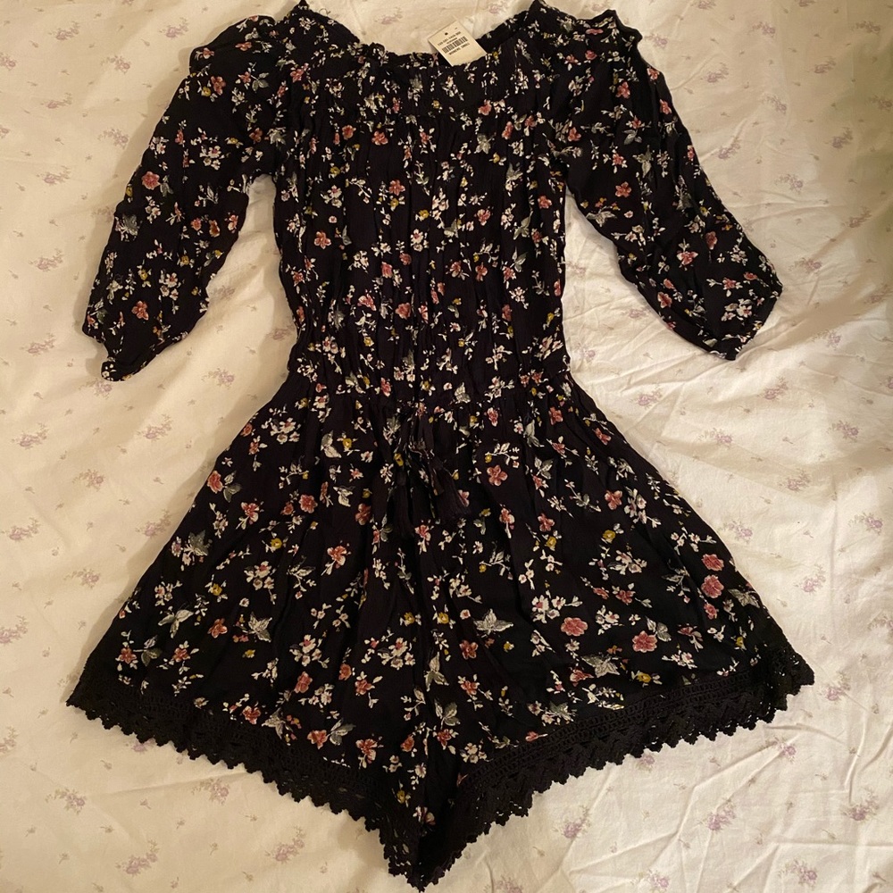 Abercrombie & Fitch Flower Romper